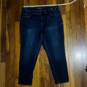 Maurice’s M Jeans Crop Pants Size 16W